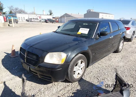 2005 Dodge Magnum Se z USA, uszkodzony, nr VIN 2D4FV48V85H606977